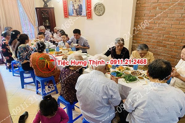  Đặt cỗ tại nhà ở Nguyễn Trung Trực 0911212468