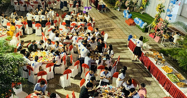 Nấu Cỗ ở Bắc Ninh Phục Vụ Tiệc Buffet 600 Khách Trường Đại Học Thể Dục Thể Thao