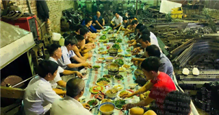 Ảnh Đặt cỗ ở Đống Đa 5 mâm chuyên dê nhà anh Kiên