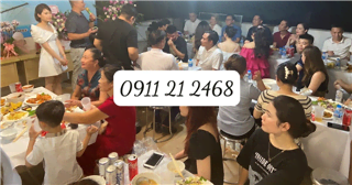 Ảnh  Phục vụ tiệc liên hoan trung thu ở Hà Nội