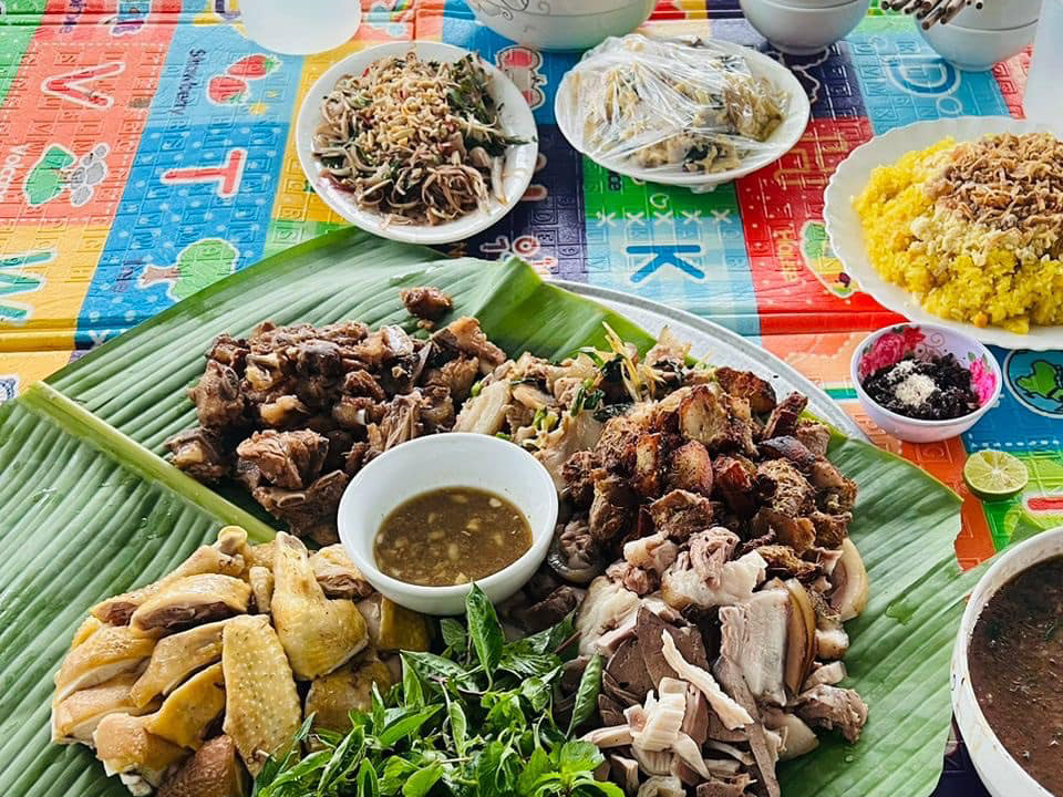 Nấu cỗ giỗ tại nhà phường Đồng Xuân – Dịch vụ nấu cỗ uy tín, món ngon chuẩn đầu bếp