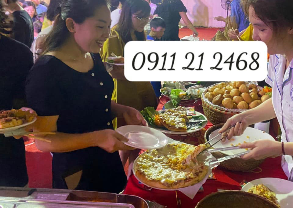 Nấu cỗ tại Chung Cư HUD3 Nguyễn Trãi – Bữa tiệc ấm áp, chuẩn hương vị Hà Nội