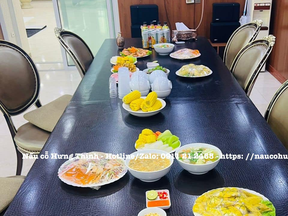 Nấu cỗ giỗ tại nhà xã Yên Viên – Tiệc ngon, gọn gàng, đúng chuẩn gia đình