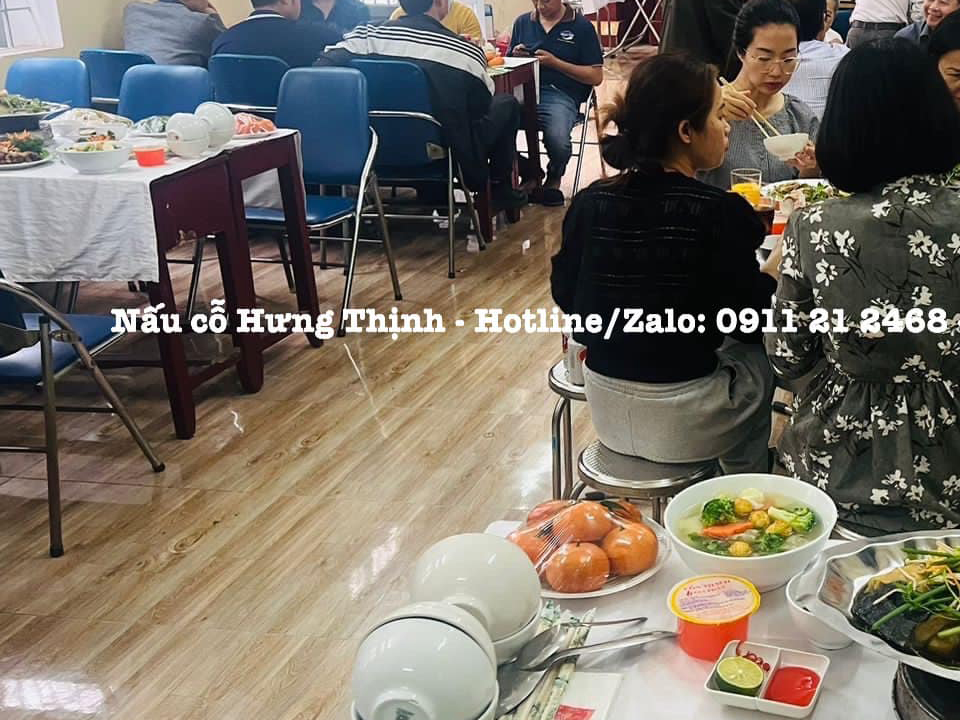 Nấu cỗ giỗ tại nhà xã Vĩnh Quỳnh – Chuyên nấu cỗ cưới, cúng giỗ, tân gia