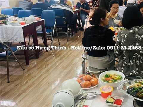 Ảnh Nấu cỗ giỗ tại nhà xã Vĩnh Quỳnh – Chuyên nấu cỗ cưới, cúng giỗ, tân gia