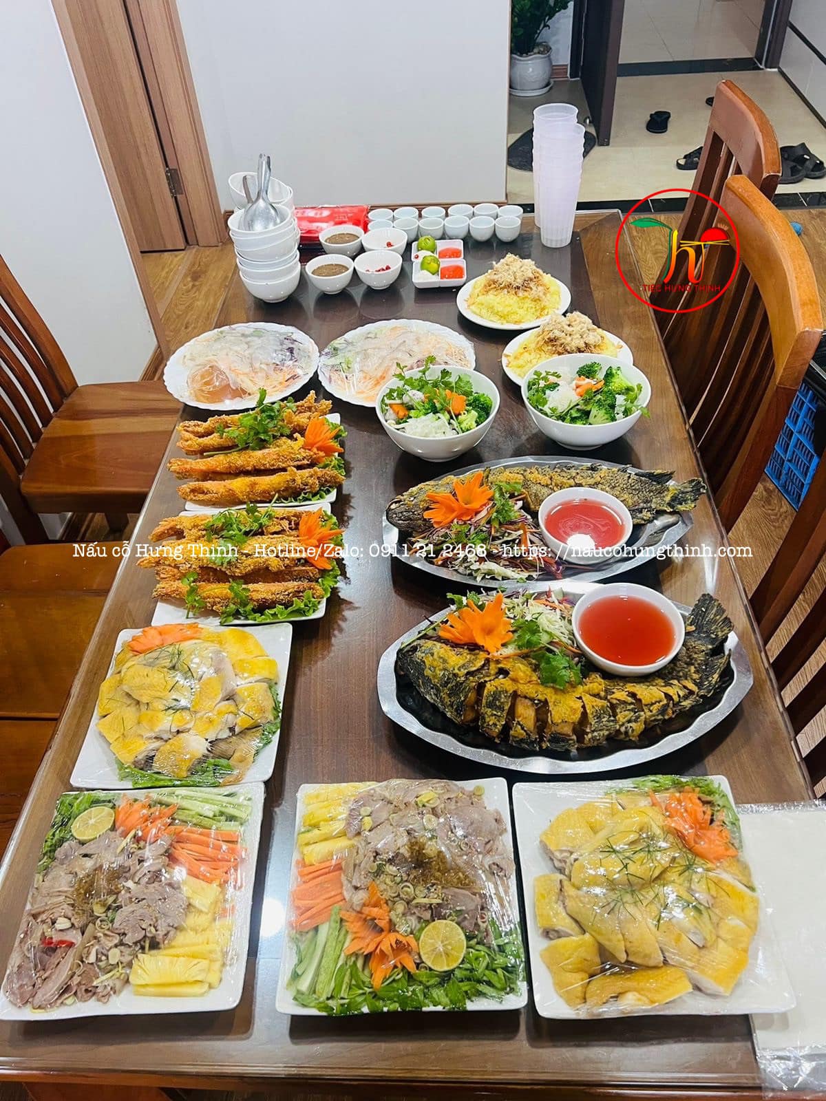 đặt cỗ đám giỗ