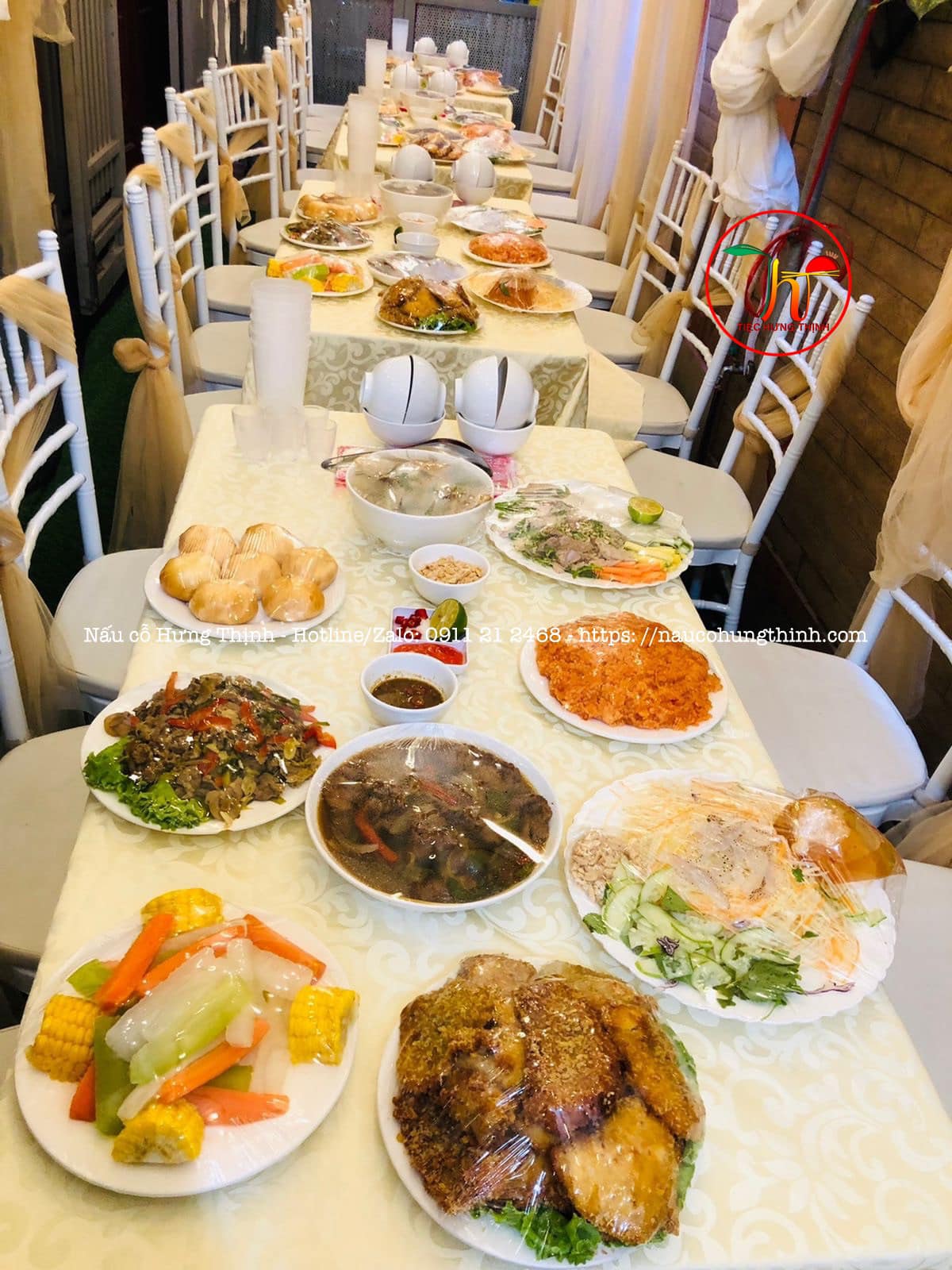 nhận nấu cỗ thuê