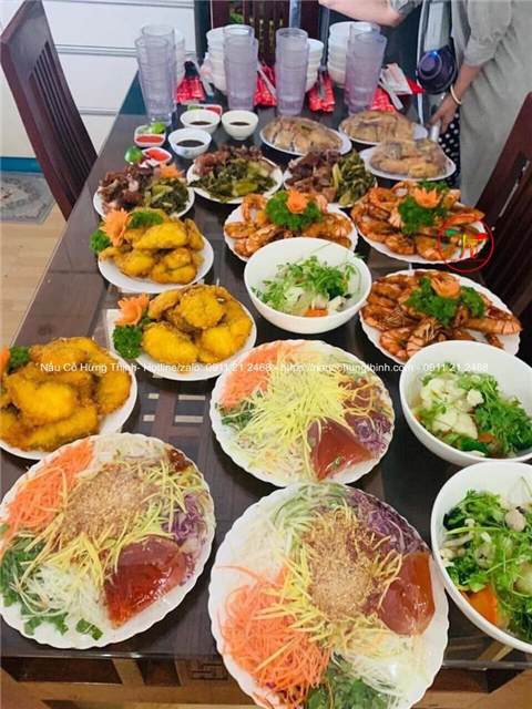 Ảnh Dịch vụ nấu cỗ tại Chung Cư Home City Trung Kính – Bữa tiệc trọn vị, nhanh chóng