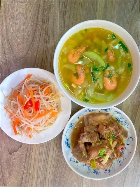 Ảnh Nấu cỗ tại Chung Cư Five Star Kim Giang – Bữa tiệc ấm cúng cho cả gia đình