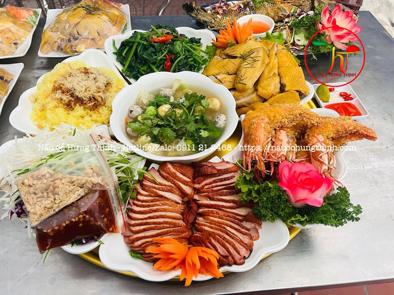 đặt tiệc liên hoan