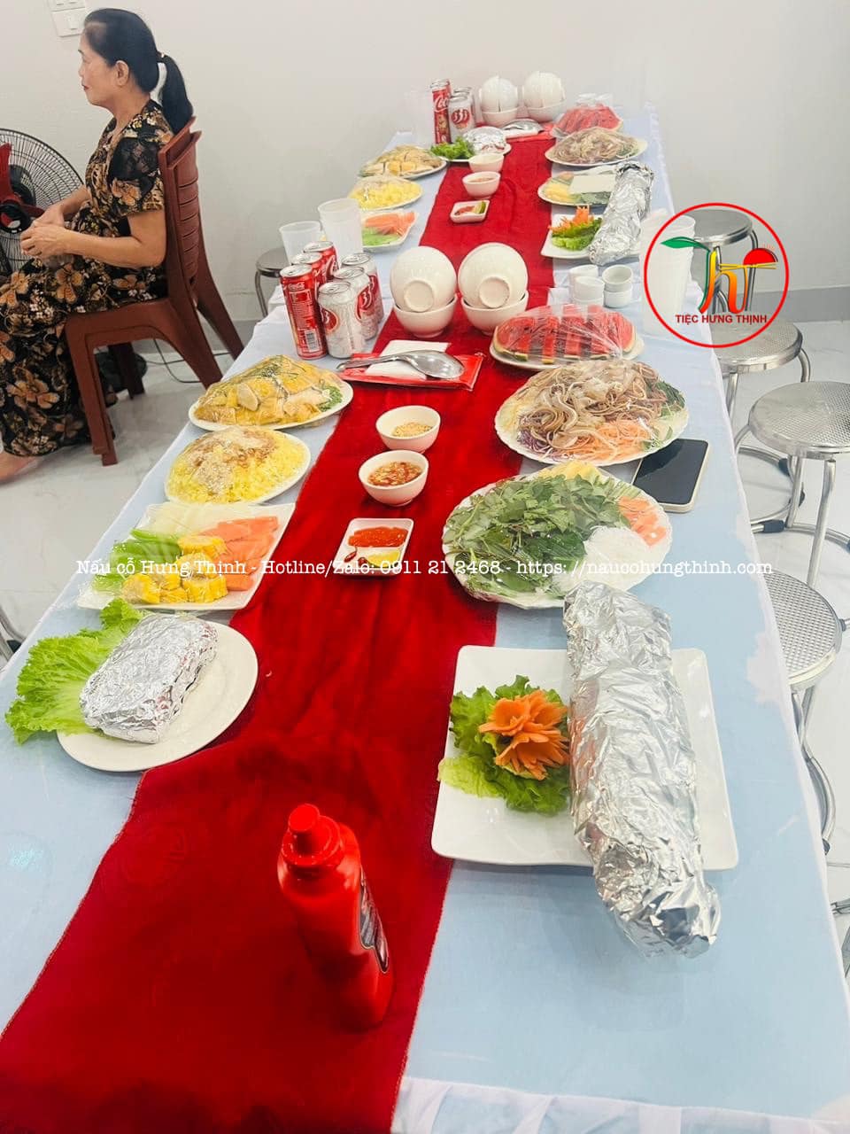 hợp đồng đặt tiệc liên hoan