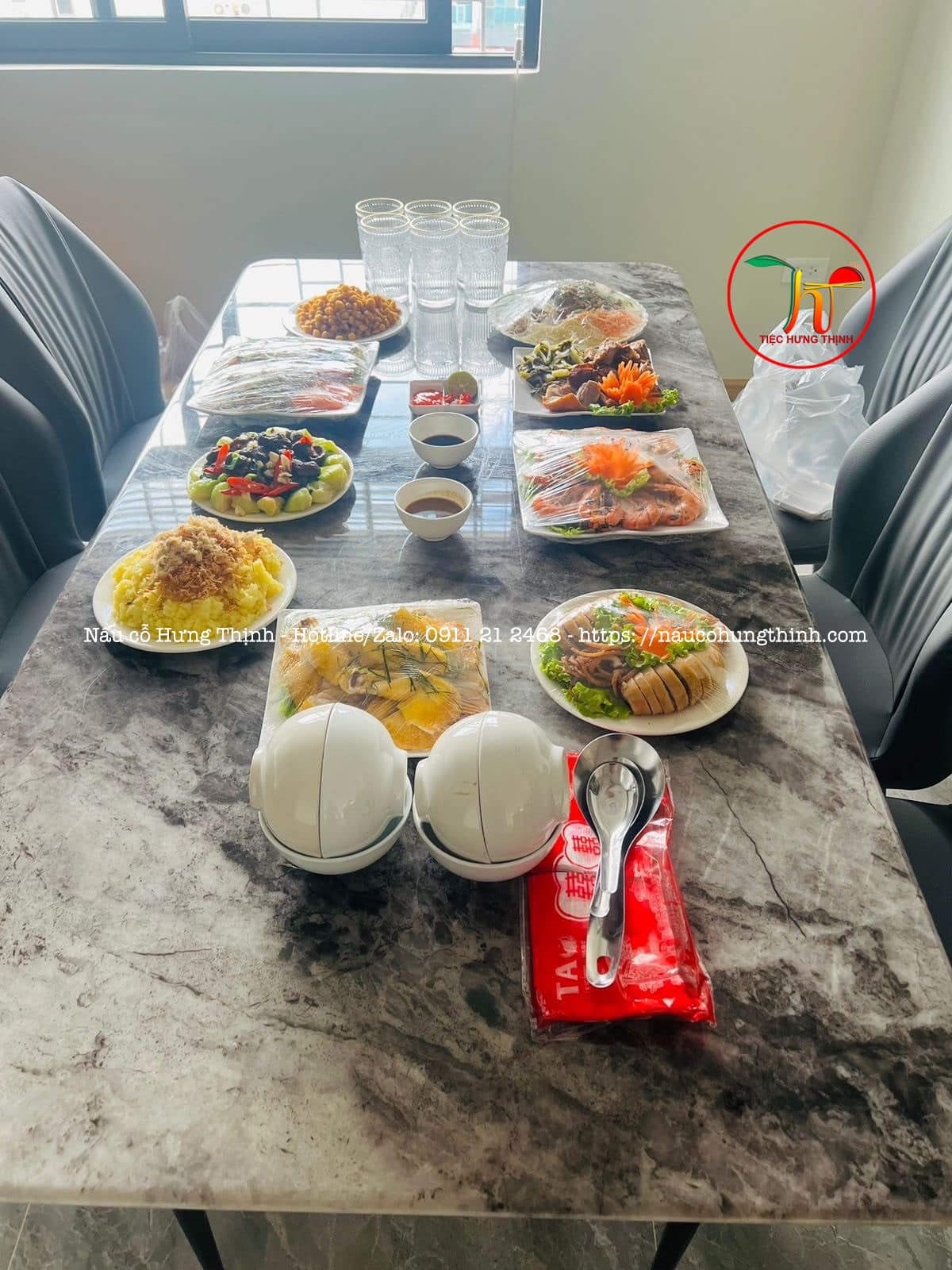 Thiệp mời tân gia