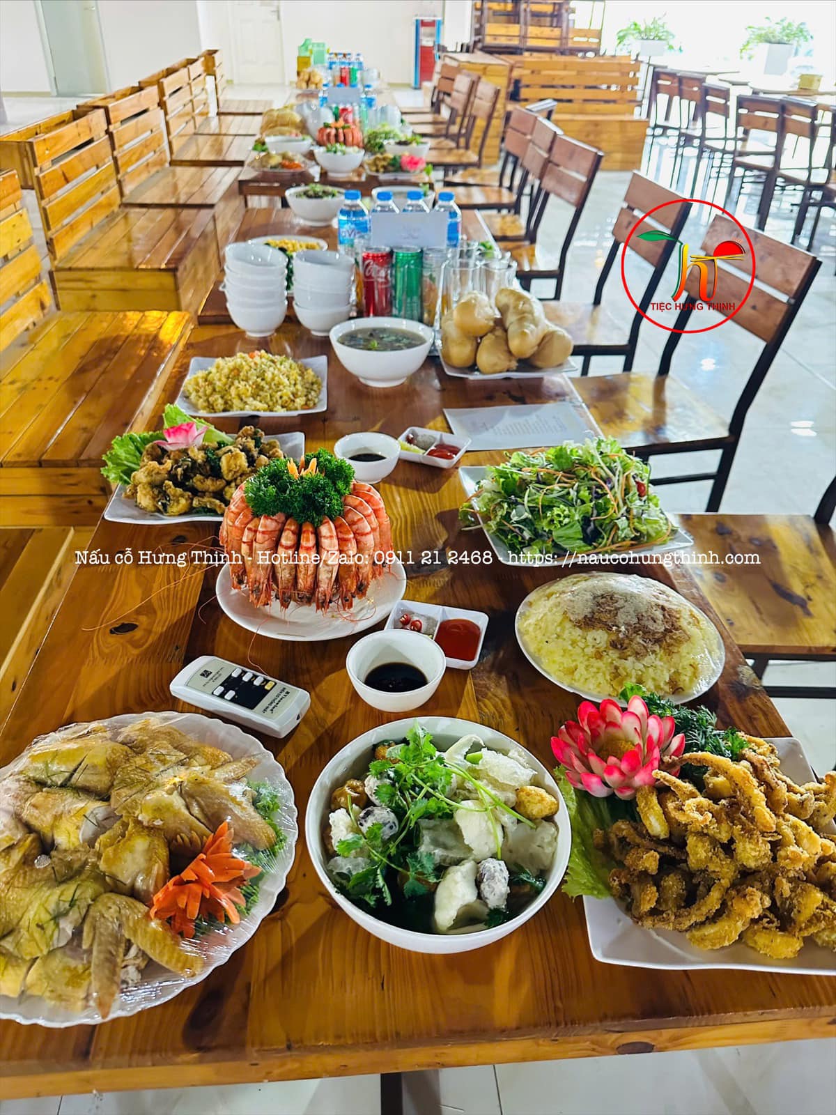 đặt tiệc liên hoan công ty