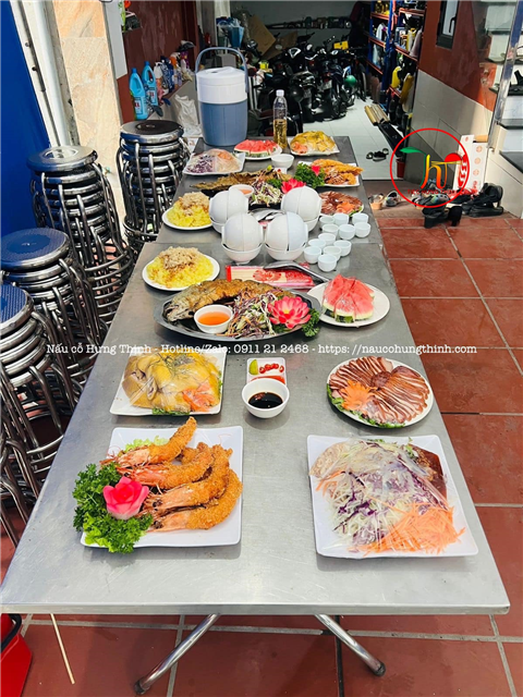 Ảnh đặt tiệc liên hoan cuối năm