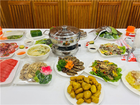 Ảnh nấu cỗ cưới hỏi tại nhà giá rẻ