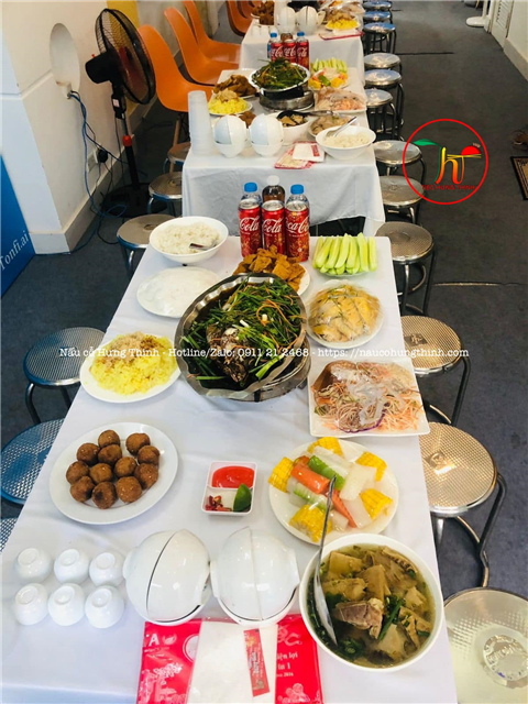 Ảnh đặt nấu cỗ tại nhà
