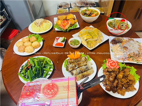 Ảnh đặt nấu cỗ sinh nhật gia đình