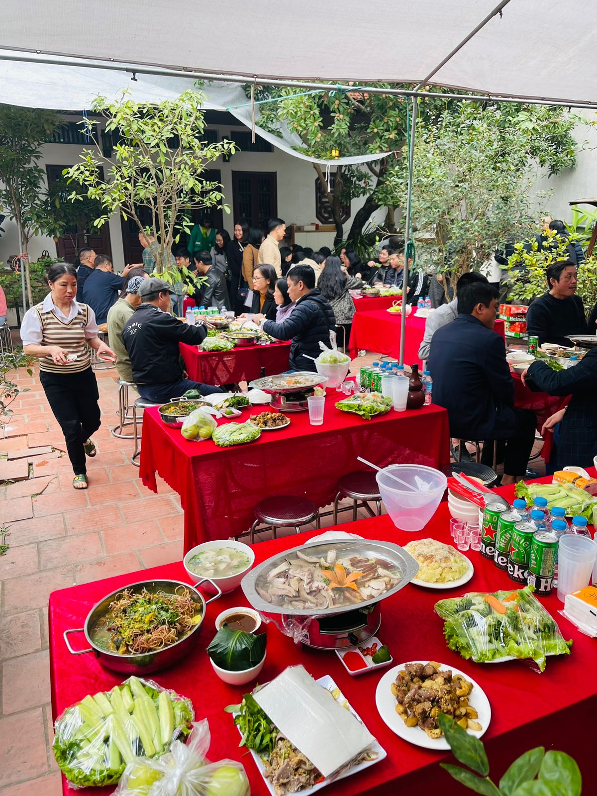 dịch vụ nấu cỗ ngày lễ hội chùa