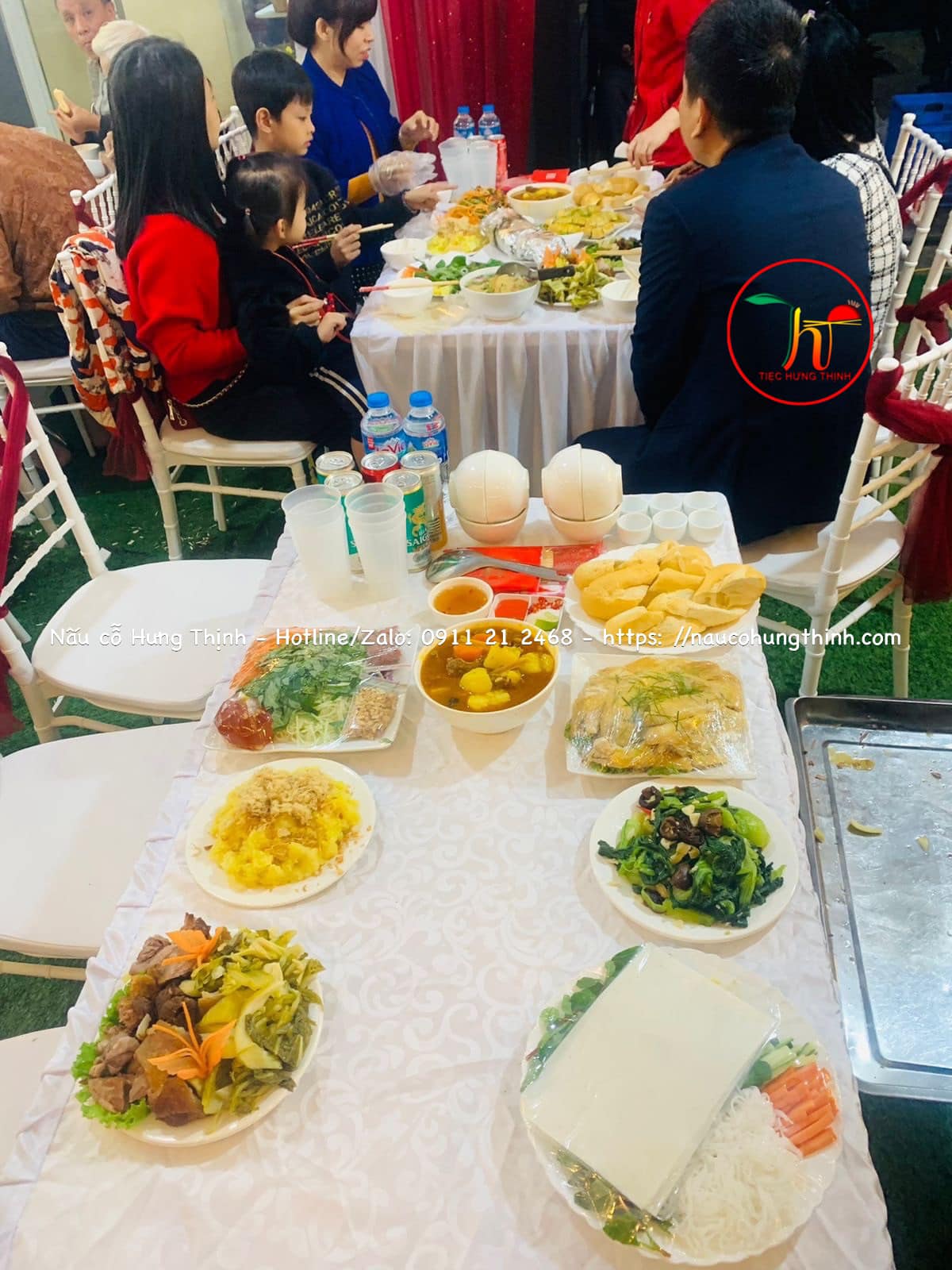 nấu cỗ cúng nhập trạch