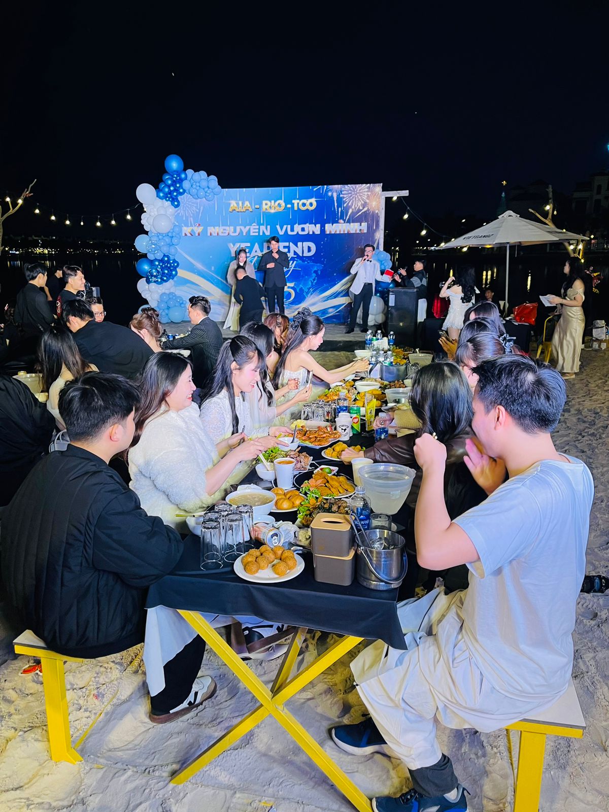 nấu cỗ lễ phật đản