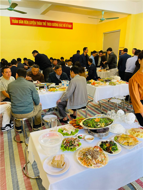 Ảnh nấu cỗ tết dương lịch tại nhà