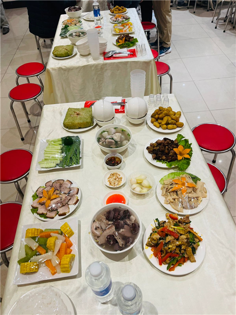 Ảnh nấu cỗ ngày 27/7 thương binh liệt sĩ