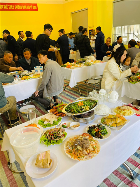 Ảnh nấu cỗ lễ khai bút đầu năm