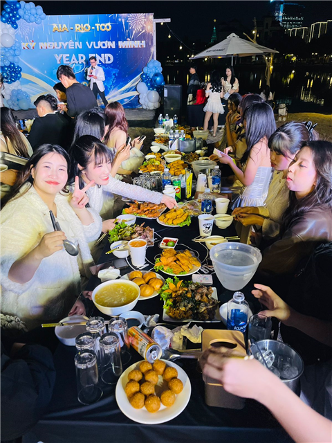 Ảnh nấu cỗ vu lan báo hiếu
