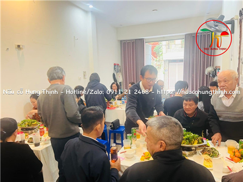 Ảnh nấu cỗ mùng 1 tết tại nhà