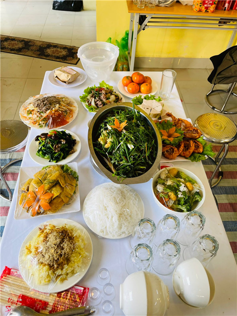 Ảnh nấu cỗ ngày hội mùa xuân
