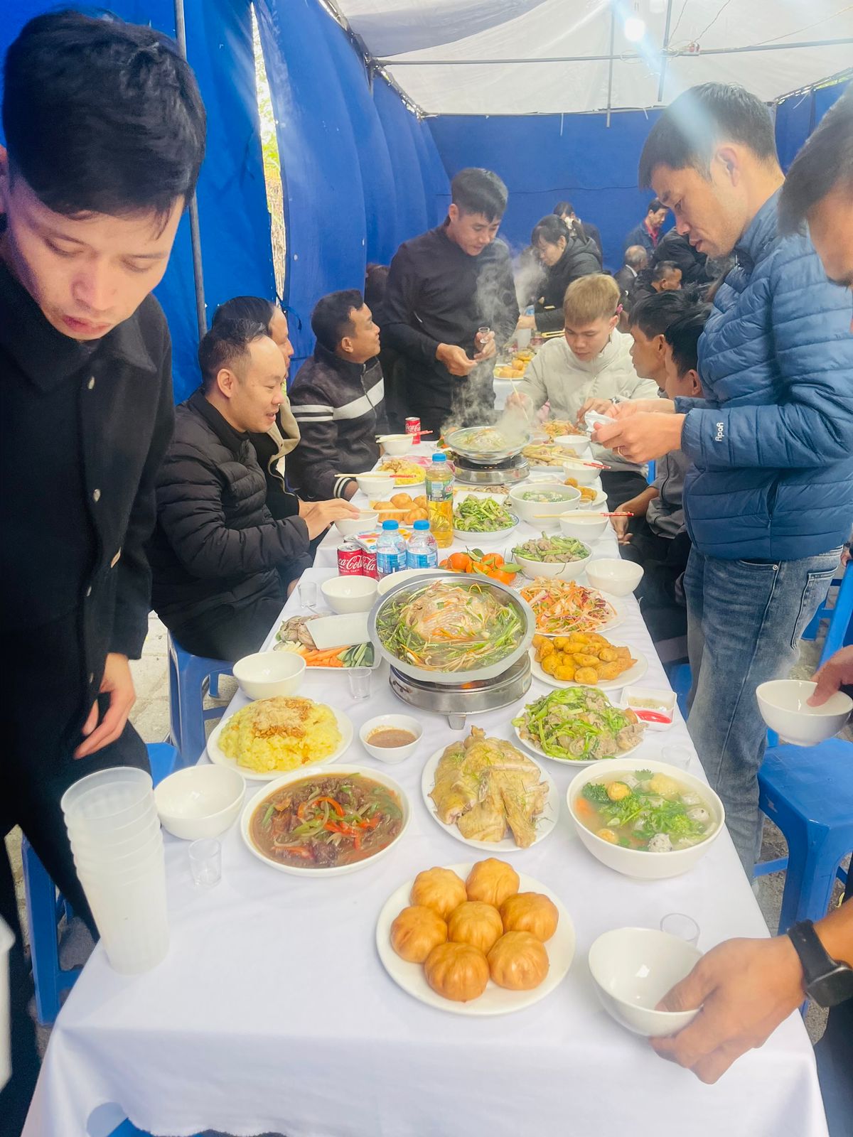 nấu cỗ khánh thành khách sạn