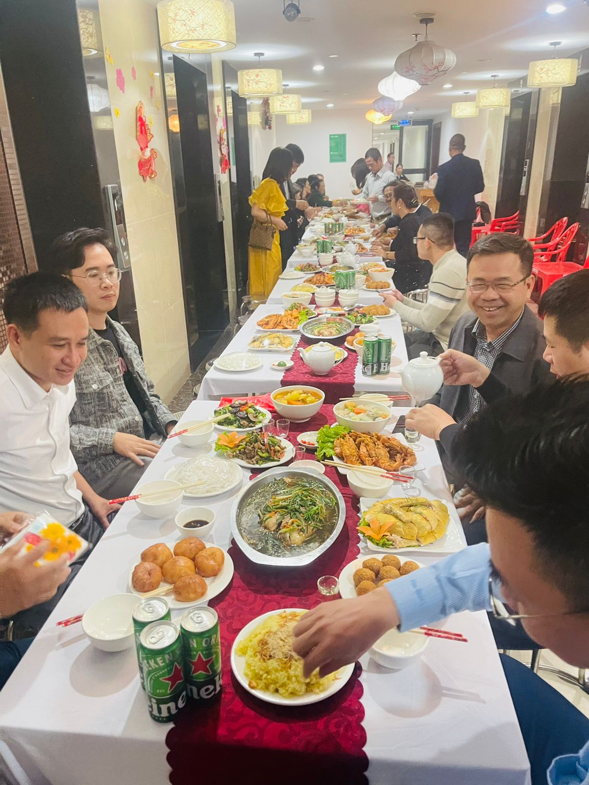 thuê nấu cỗ khai trương cửa hàng
