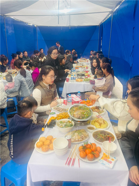 Ảnh Khai trương cửa hàng, công ty