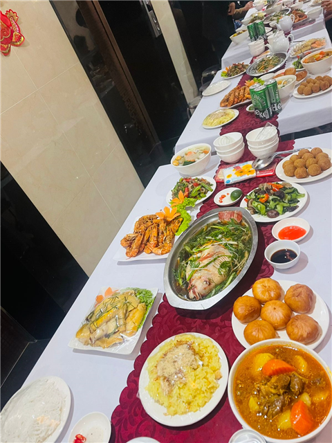 Ảnh nấu cỗ khai trương công ty